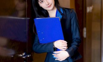 谢小蒽写真图集合集打包下载8 套726P 6.25GB